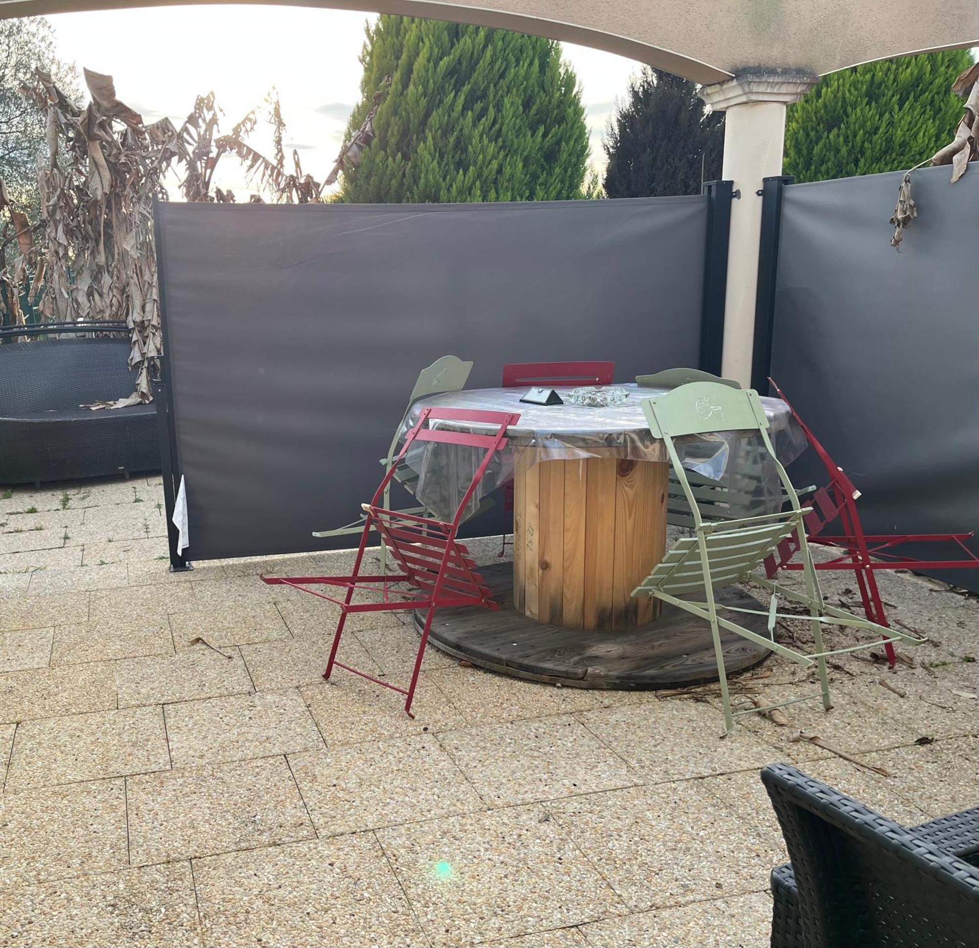 Charmant T2, Cl 3 Etoiles, 4 Lits, 4 Personnes Et 1Enfant, Parking Et Terrasse Saint-Sever  Bagian luar foto